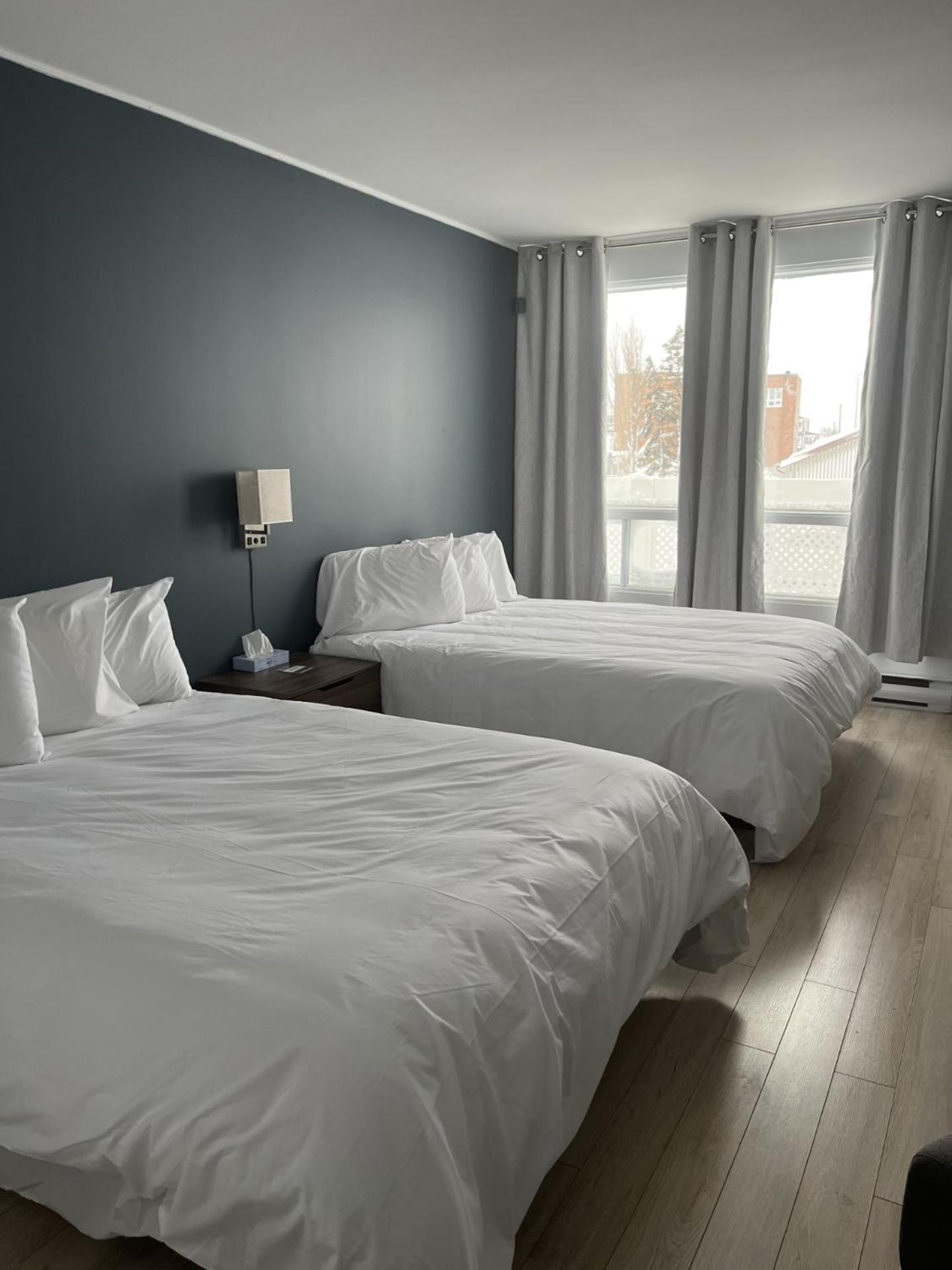 Hotel Normandie Rimouski Eksteriør bilde