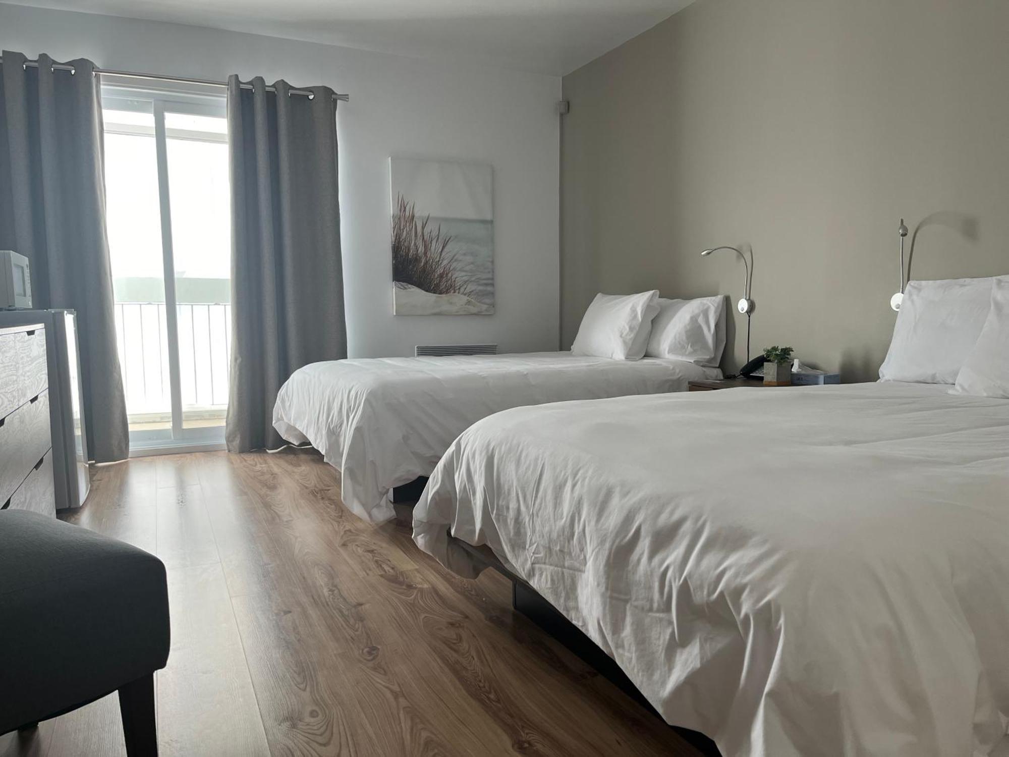 Hotel Normandie Rimouski Eksteriør bilde